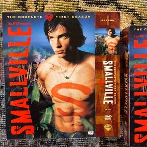 Smallville Season 1 Full New DVD Set Inaugural Season 1! See Young Superman